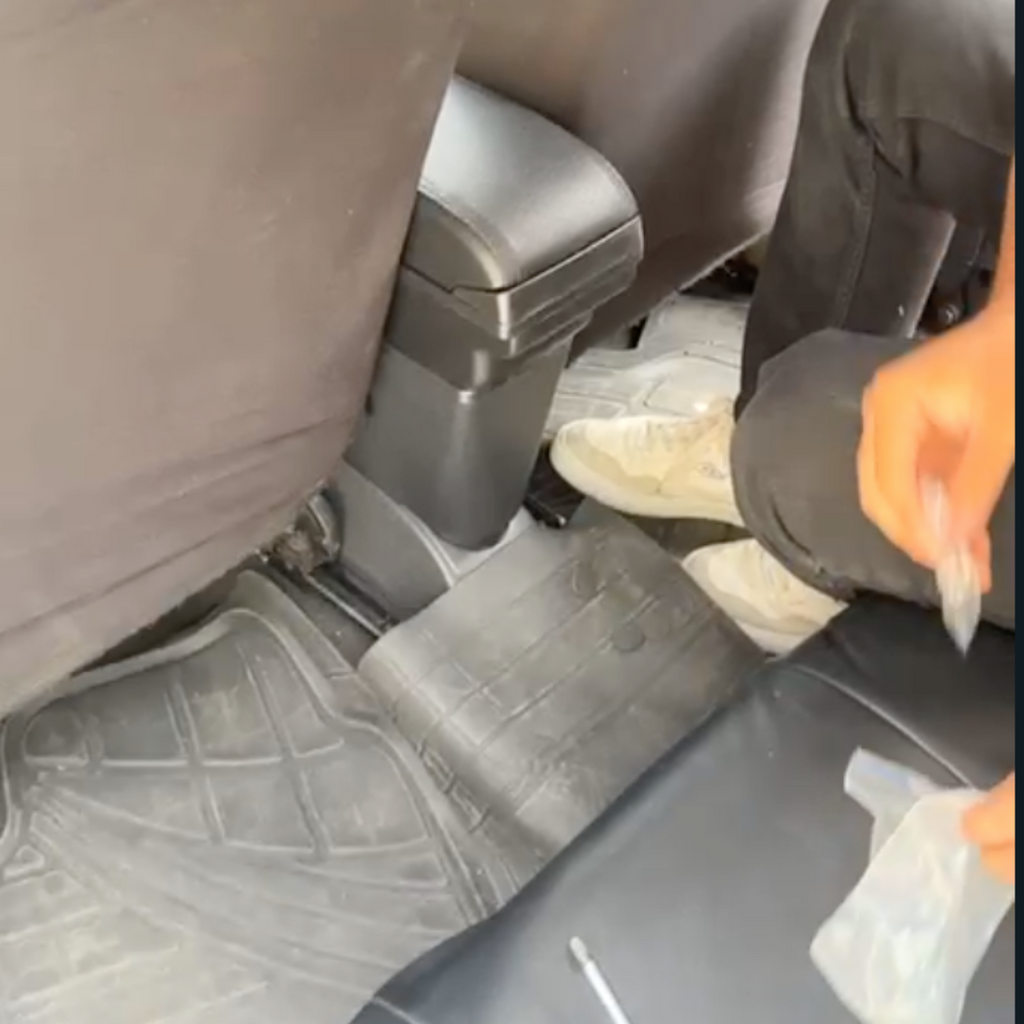 Consola Apoyabrazos - Renault - Sandero - Stepway - Logan (2012-2024) - Slid