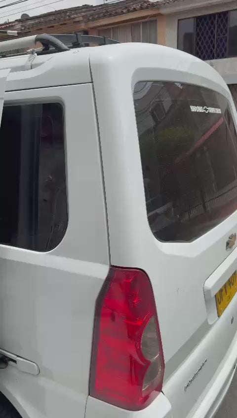 Consola Apoyabrazos - Chevrolet N300 (2011- 2020) - SLID