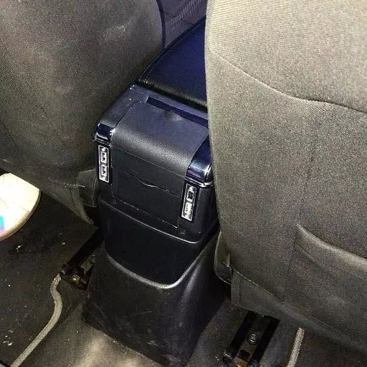 Consola Apoyabrazos - Nissan New Versa (2020 -2026) - Elite